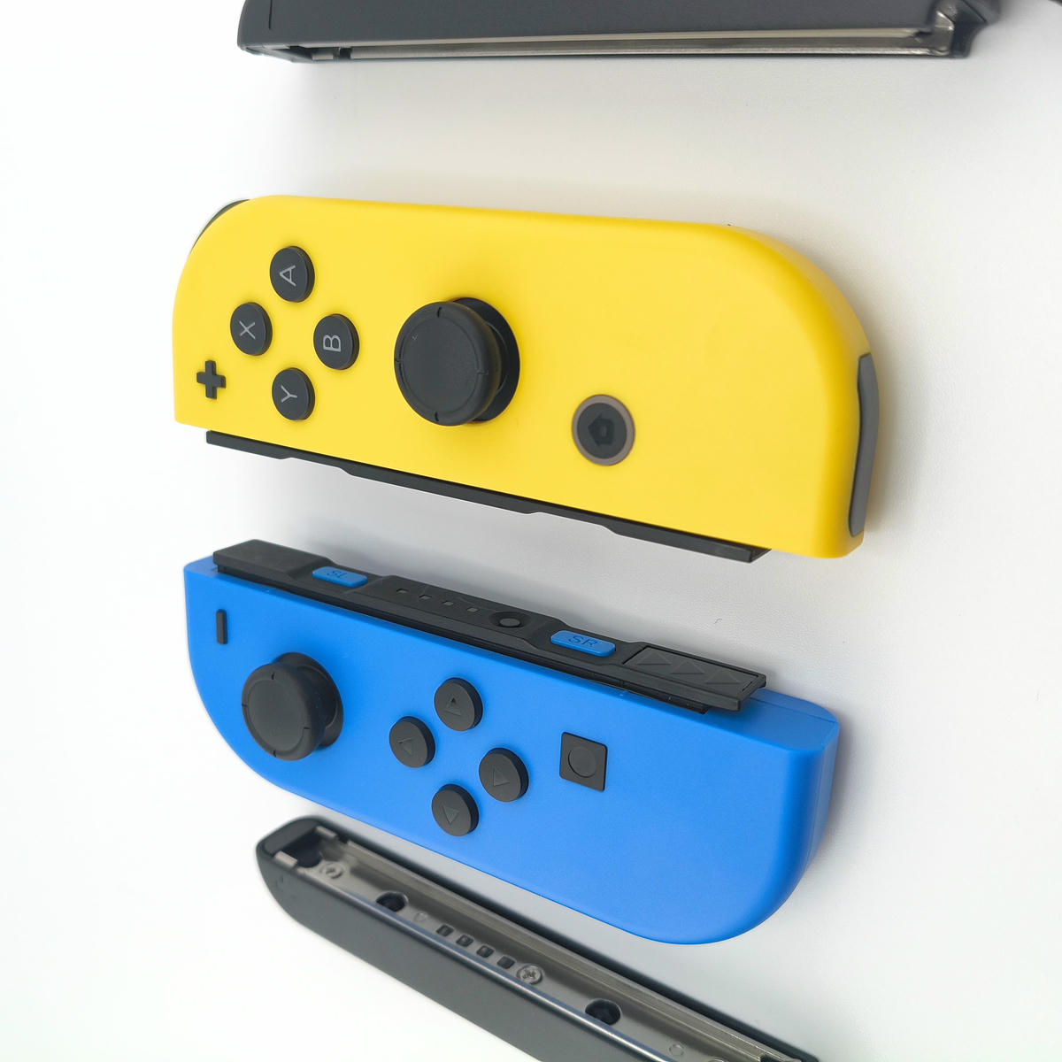 J-C Pad Wireless Blu/Giallo Compatibili con NW