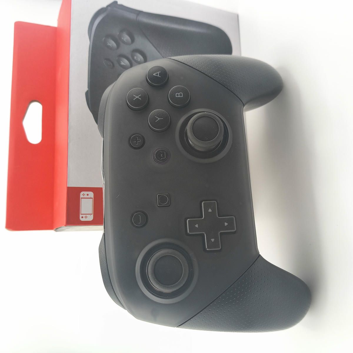 Pro controller wireless compatibile per console vista frontale con confezione originale prodotto pronto all’uso